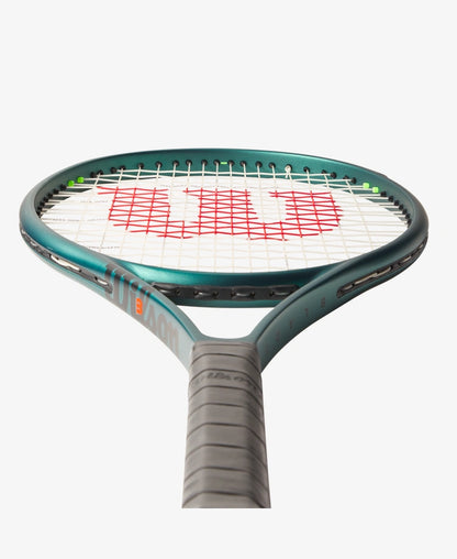 WILSON BLADE 26 V9 JUNIOR TENNIS RACKET